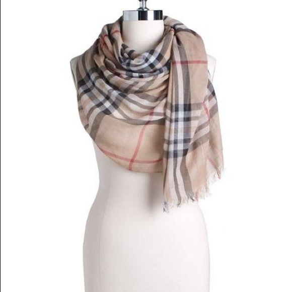 Lord & Taylor Accessories - 2 for$20🔥Lord and Taylor scarf
